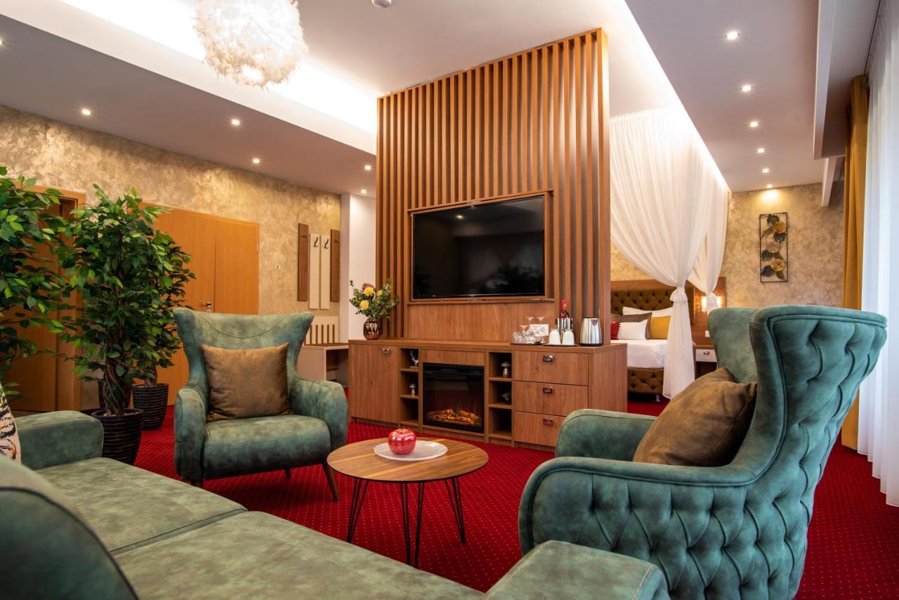 Vila Simonte Poiana Brasov Hotell Exteriör bild